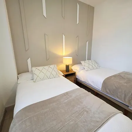 Flamingos Padierna Apartman *